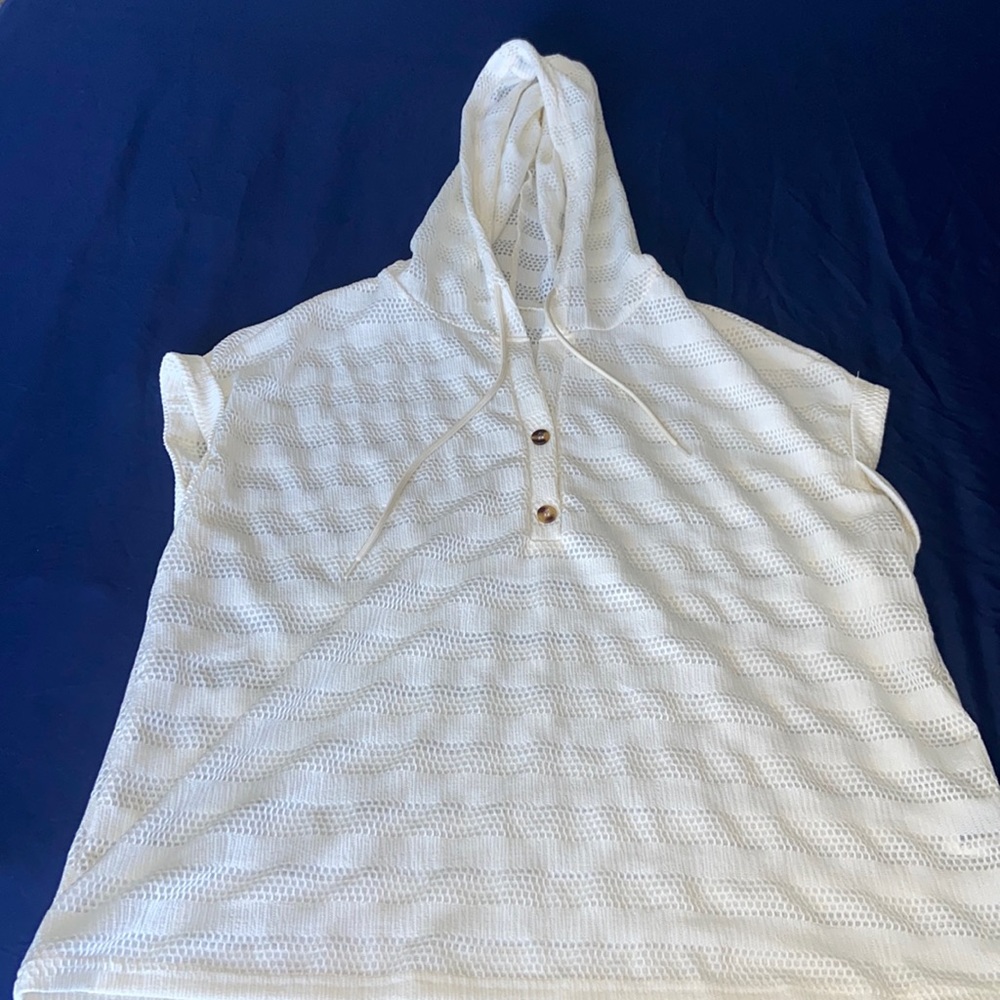 Never worn half button hooded top - Picture 2 of 3